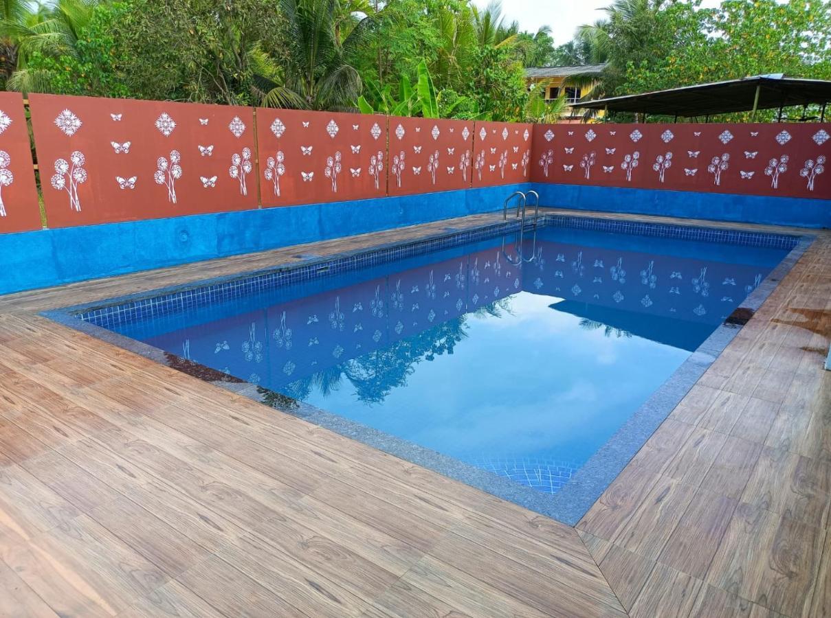 Shree Vighnaharta Cottage Алибаг Экстерьер фото